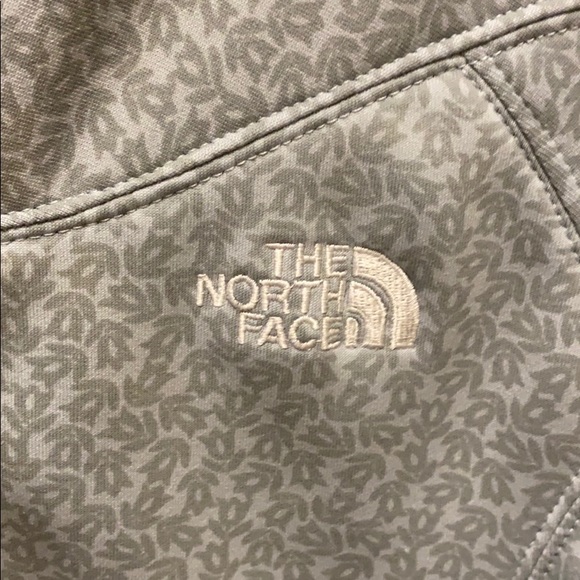 The North Face Jacket - Picture 3 of 10
